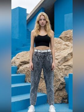 Vintage Yoked Baggy Acid Wash Pleated High Waist Tapered Women’s Denim Jeans 27